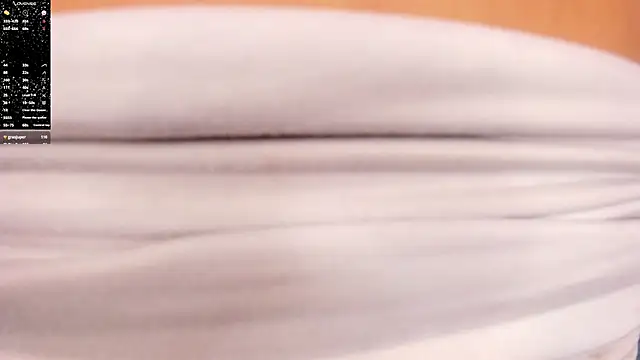 sharon_pretty12's cam snapshot