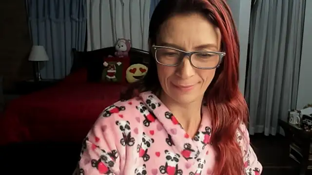 Charlotte-Willson live sex cam