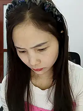 Pig_pig11's cam snapshot