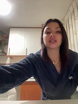 Noeliagglow live sex cam