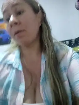 Nala1986 live sex cam