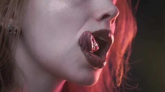 ginger_hugs live sex cam