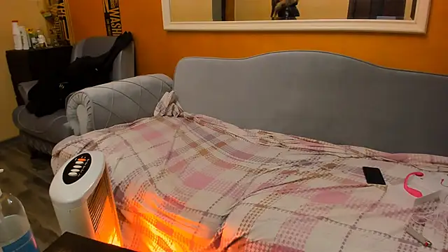 Roxee33 live sex cam