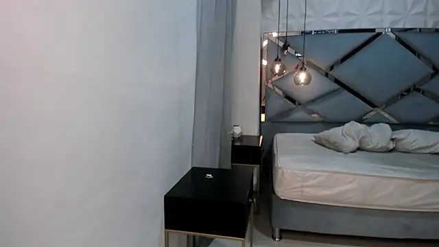 OliIverr22 live sex cam