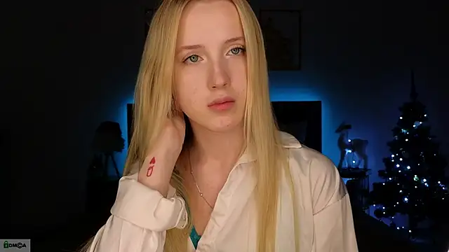 adele_armass's cam snapshot