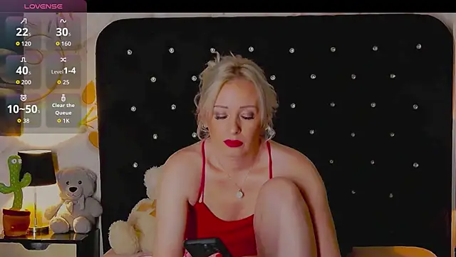 OliviaShaw23's cam snapshot