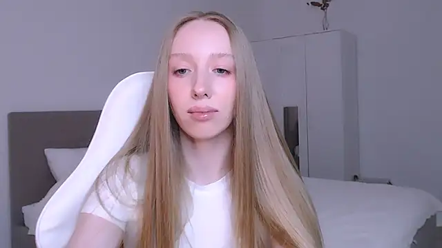 Luna_insniity's cam snapshot