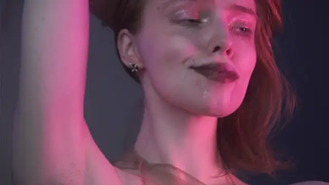 ginger_hugs's cam snapshot