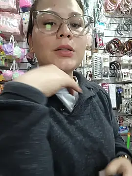 Vale_Saenzz's cam snapshot