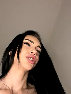 ilariea_girl's cam snapshot