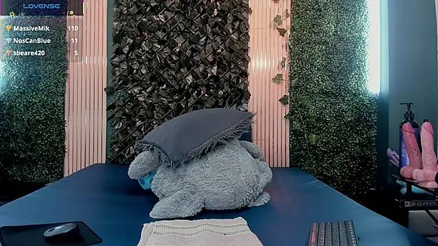 Nyx_Moon live sex cam