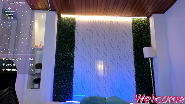 Luciana-Jons's cam snapshot