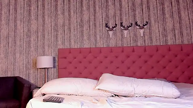 DaimondJohnson's cam snapshot