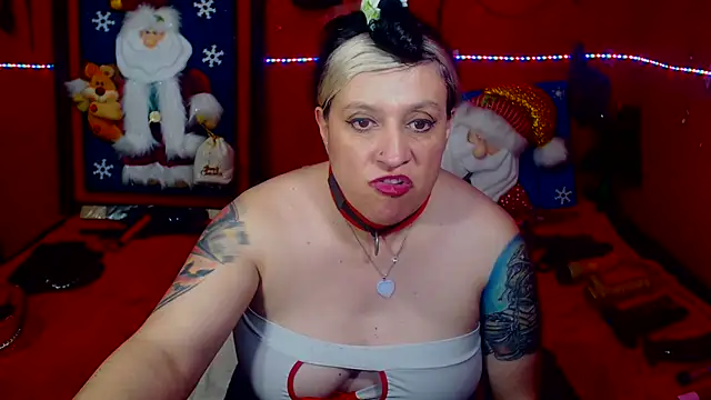 MATURE_Randy's cam snapshot