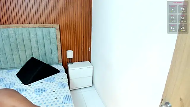 NalahCampbell's cam snapshot