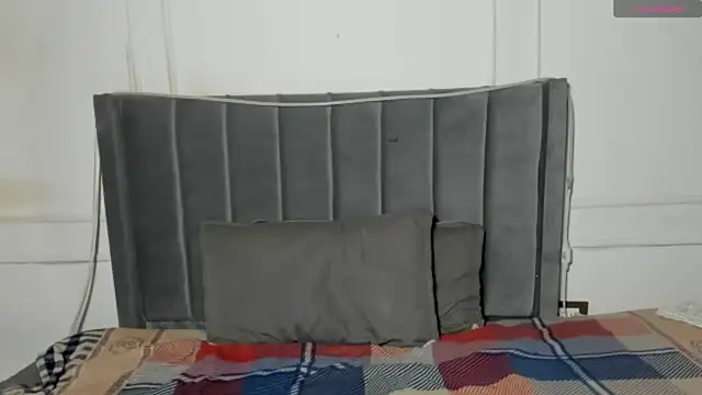 luxuryheaven_8's cam snapshot