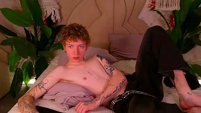 TRAVIS_CLAS's cam snapshot