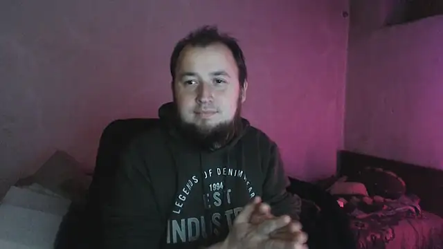 BIG-COCK-OMG's cam snapshot