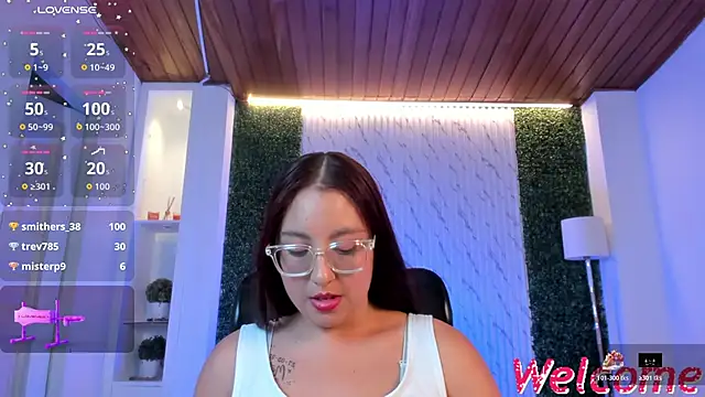 Luciana-Jons's cam snapshot