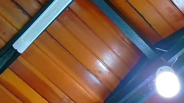 TianahGlow live sex cam