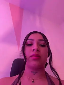 LunaBaker-1's cam snapshot