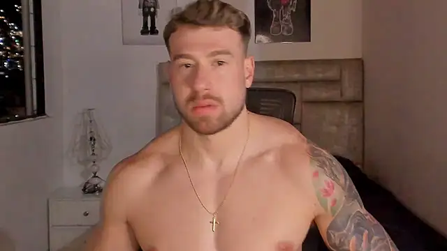 paul_rogerr live sex cam