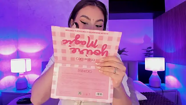 SamantaBone live sex cam