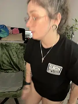 Alix_Valentine's cam snapshot