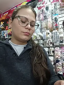 Vale_Saenzz live sex cam