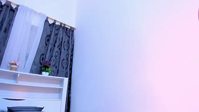 Mistt_Mia's cam snapshot