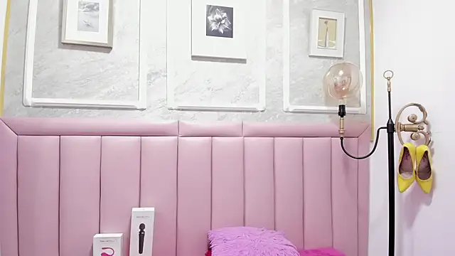 HoollyHendrix's cam snapshot