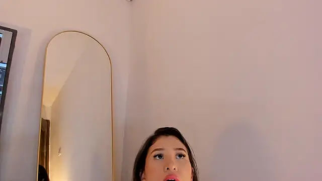 MilaHal_'s cam snapshot