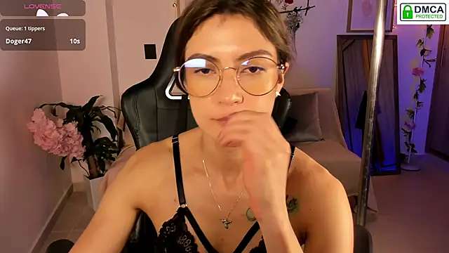 Lilabril's cam snapshot