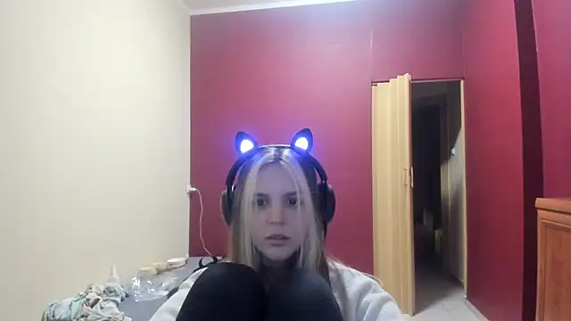 LunaAngell's cam snapshot