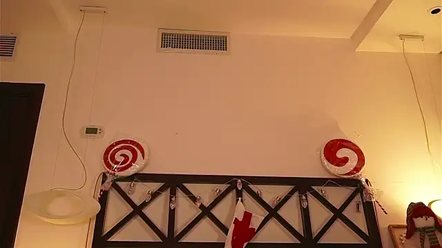 LunaMystyque's cam snapshot