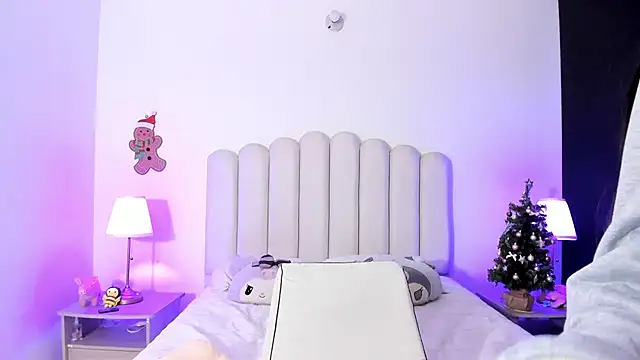 SofieBunnie live sex cam