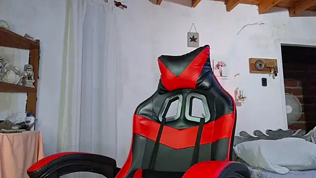 LexVibeX's cam snapshot