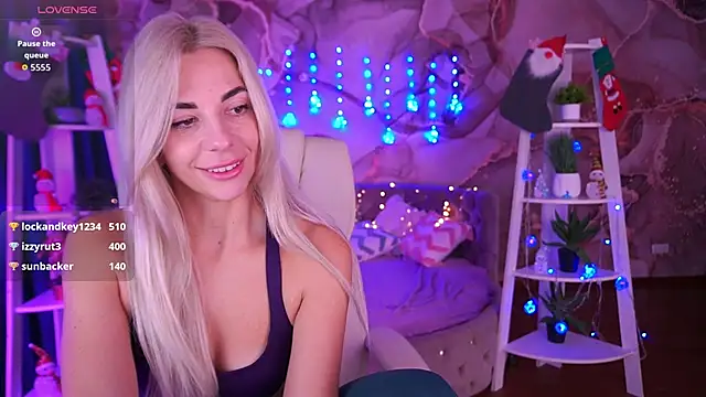 BellaRayyy's cam snapshot