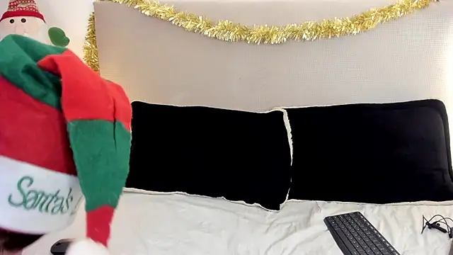 Angel_Velvet's cam snapshot