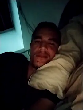 Magrinhovirtual27's cam snapshot