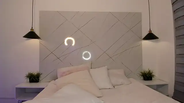 ANTONELLA__ROUSE_'s cam snapshot