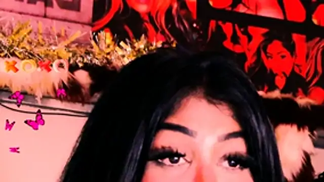 indian_dreamgirl's cam snapshot