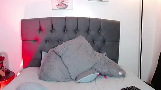 ailyn_miranda's cam snapshot