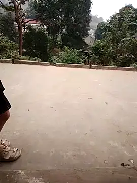 embe889's cam snapshot