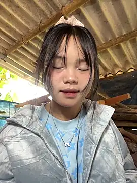 AdamLazis's cam snapshot