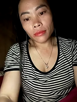 CoMay003's cam snapshot