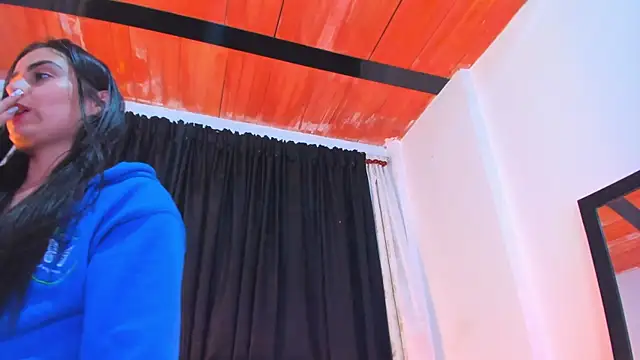 liaa_herrera live sex cam