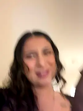 Yasmine-blue's cam snapshot