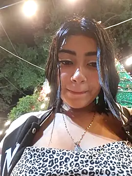 Sweed-virgin-pussy's cam snapshot