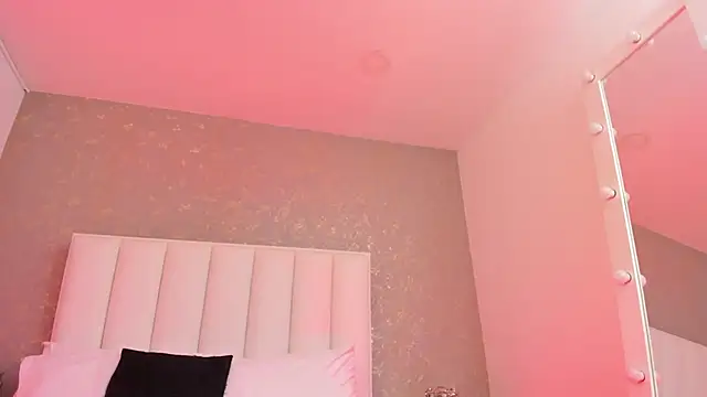 KaylieBrooks's cam snapshot